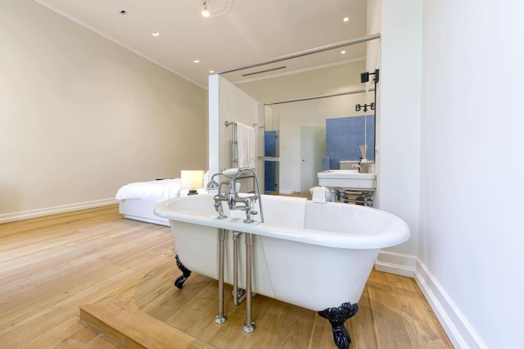 Luxurious 3 Bedrooms Center Apartment Antwerp