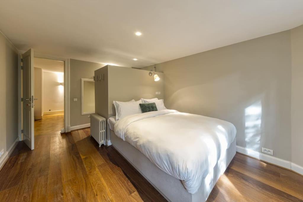Luxurious 3 Bedrooms Center Apartment Antwerp